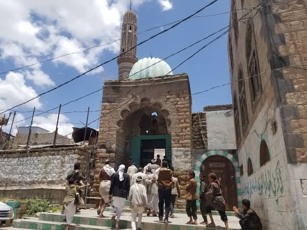 زيارة تفقدية لآثار رداع المتضرره ...  - صورة إضافية 3